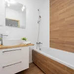Apartmán Sloneczny Z Parkingiem By Renters Varšava