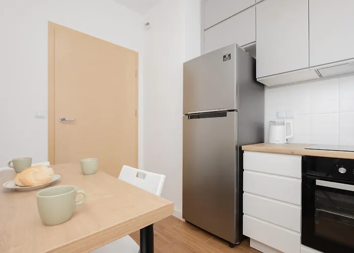 Sloneczny Z Parkingiem By Renters