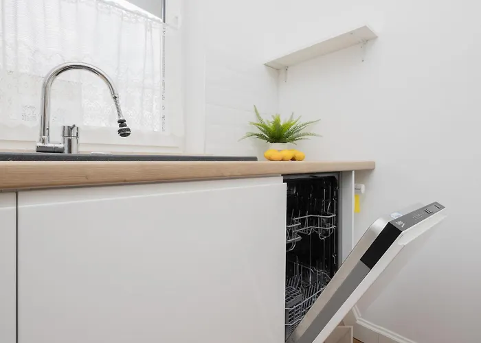 Sloneczny Z Parkingiem By Renters *