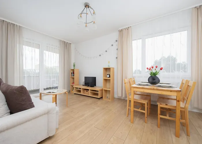 Sloneczny Z Parkingiem By Renters